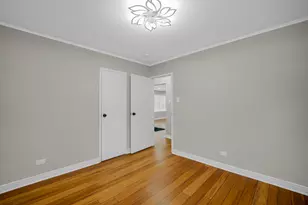 343 Osage St, Park Forest, IL 60466 - Photo 6