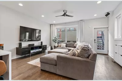 2731 W Cortez Street #1, Chicago, IL 60622 - Photo 16