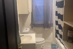 2821 E 77th Pl, Chicago, IL 60649 - Photo 8