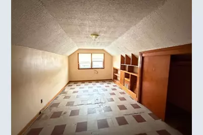 322 W 107th Place, Chicago, IL 60628 - Photo 8