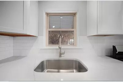2658 W 83rd Street, Chicago, IL 60652 - Photo 12