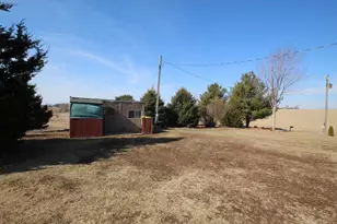 15210 Murphy Rd, Winnebago, IL 61088 - Photo 16