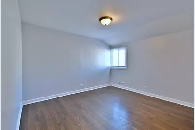 [Address not provided], Lincolnwood, IL 60712 - Photo 18