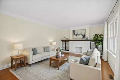 529 S Euclid Avenue, Oak Park, IL 60304 - Photo 2