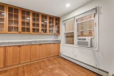 1527 W Sherwin Avenue #2N, Chicago, IL 60626 - Photo 8