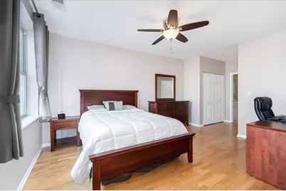 [Address not provided], Melrose Park, IL 60160 - Photo 12