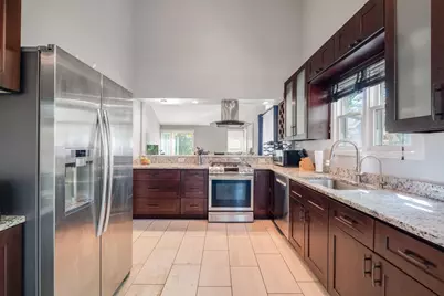1307 Glengary Court, Wheeling, IL 60090 - Photo 6