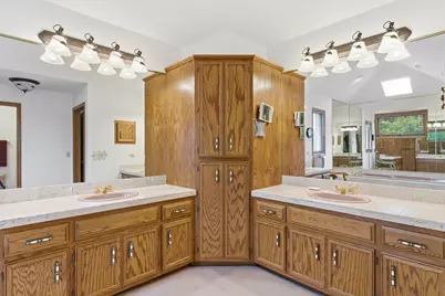 8261 Lake Ridge Drive, Burr Ridge, IL 60527 - Photo 24