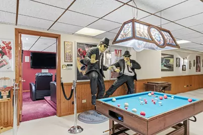 8261 Lake Ridge Drive, Burr Ridge, IL 60527 - Photo 40