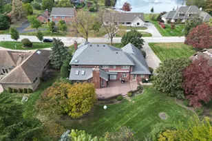 8261 Lake Ridge Dr, Burr Ridge, IL 60527 - Photo 62