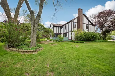 1152 Terre Drive, Libertyville, IL 60048 - Photo 48