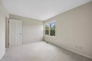 1152 Terre Dr, Libertyville, IL 60048 - Photo 34