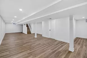 7624 W Ainslie St, Harwood Heights, IL 60706 - Photo 16