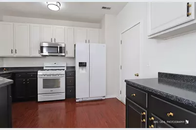 1478 Doolittle Lane, Grayslake, IL 60030 - Photo 4