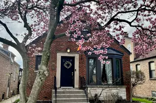 3764 N Oleander Ave, Chicago, IL 60634 - Photo 1