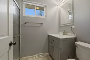 1300 Knollwood Rd, Deerfield, IL 60015 - Photo 12