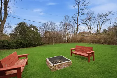 1300 Knollwood Road, Deerfield, IL 60015 - Photo 20