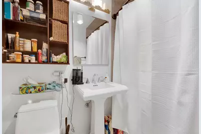 1355 N Sandburg Terrace #2306D, Chicago, IL 60610 - Photo 10