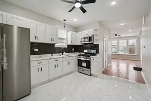 [Address not provided], Chicago, IL 60617 - Photo 12