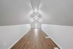 [Address not provided], Chicago, IL 60617 - Photo 16