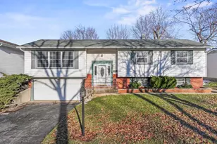 7487 Northway Dr, Hanover Park, IL 60133 - Photo 2