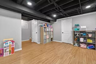 9 Annandale Ct, Lake in the Hills, IL 60156 - Photo 28