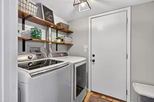 9 Annandale Ct, Lake in the Hills, IL 60156 - Photo 32