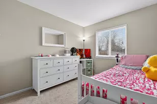 9 Annandale Ct, Lake in the Hills, IL 60156 - Photo 22