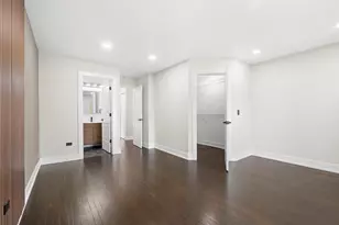 531 Lasalle Ln, Buffalo Grove, IL 60089 - Photo 8