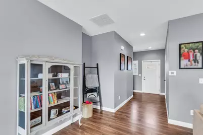 1507 Hillshire Drive, Urbana, IL 61802 - Photo 6