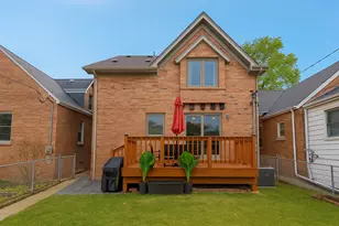 6352 W Giddings St, Chicago, IL 60630 - Photo 20