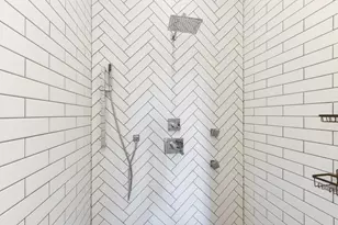 1631 S Carpenter St, Chicago, IL 60608 - Photo 22