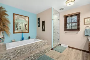 9S321 Chandelle Dr, Naperville, IL 60564 - Photo 18