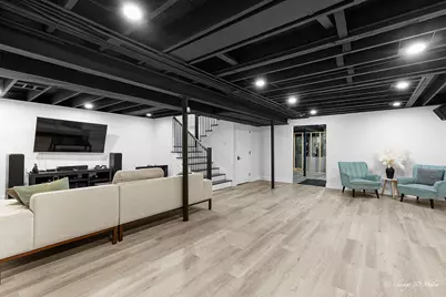 8820 N Elmore Street, Niles, IL 60714 - Photo 20