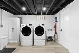 8820 N Elmore St, Niles, IL 60714 - Photo 22