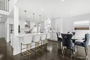 8820 N Elmore St, Niles, IL 60714 - Photo 4