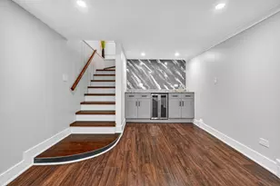 7642 S Merrill Ave, Chicago, IL 60649 - Photo 14