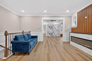 7947 S Dorchester Ave, Chicago, IL 60619 - Photo 2