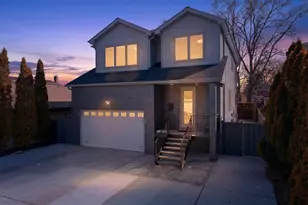 6339 N Leona Ave, Chicago, IL 60646 - Photo 2