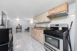 5610 W 85th St, Burbank, IL 60459 - Photo 24