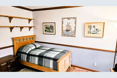 748 Chandler Road, Gurnee, IL 60031 - Photo 18