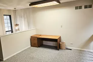 748 Chandler Rd, Gurnee, IL 60031 - Photo 28