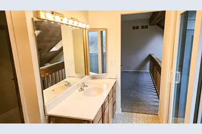 748 Chandler Road, Gurnee, IL 60031 - Photo 28