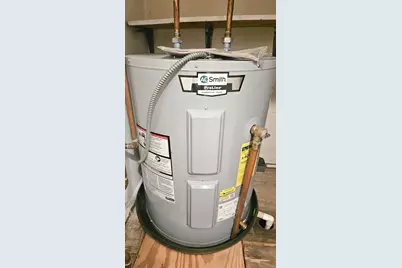 748 Chandler Road, Gurnee, IL 60031 - Photo 32