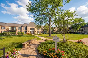 140 Carriage Way Dr, Burr Ridge, IL 60527 - Photo 24