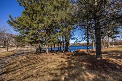 140 Carriage Way Drive #C218, Burr Ridge, IL 60527 - Photo 26