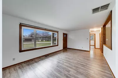 2917 Virginia Avenue, McHenry, IL 60050 - Photo 2