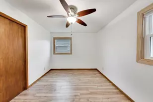 2917 Virginia Ave, McHenry, IL 60050 - Photo 10