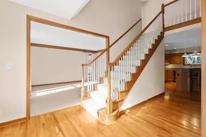 1007 Hollingswood Court, Naperville, IL 60564 - Photo 2