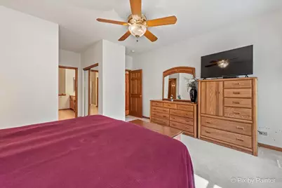4051 Willow View Drive, Lake in the Hills, IL 60156 - Photo 20